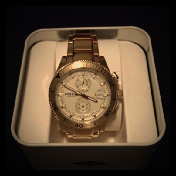 Gold Fossil Men’s Watch! - Picture 1 of 1